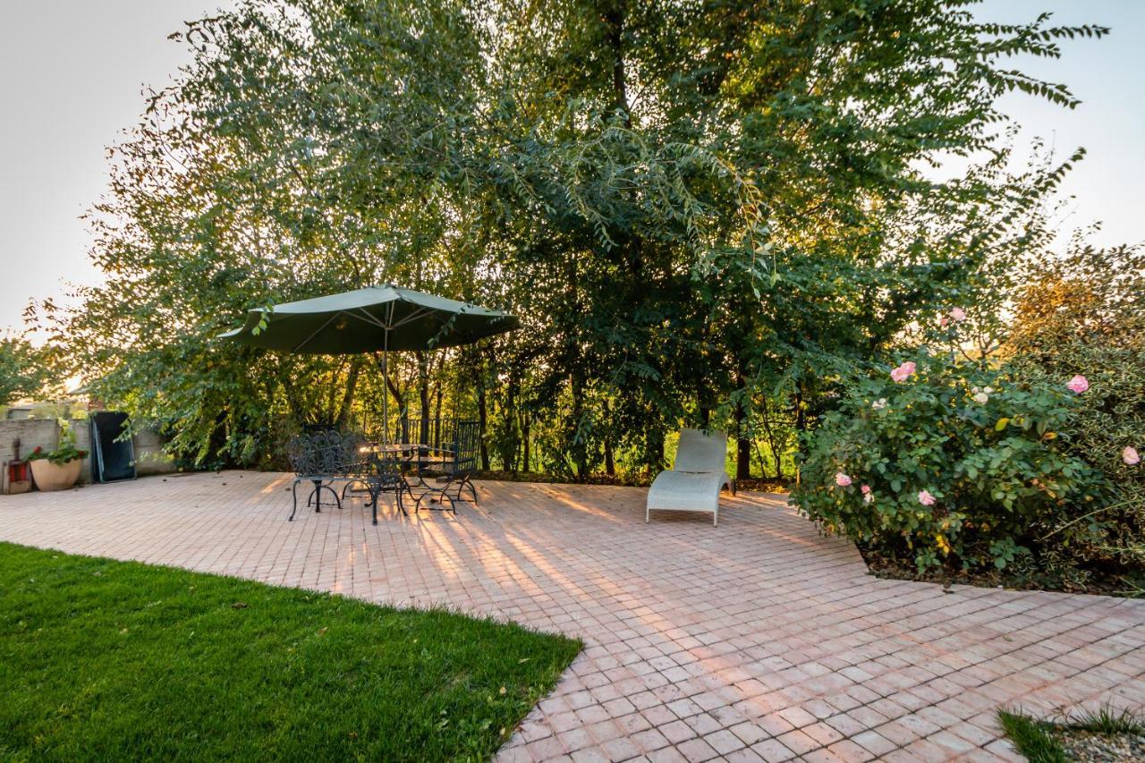 Bed and Breakfast Daiconi Boutique House Minis Esterno foto