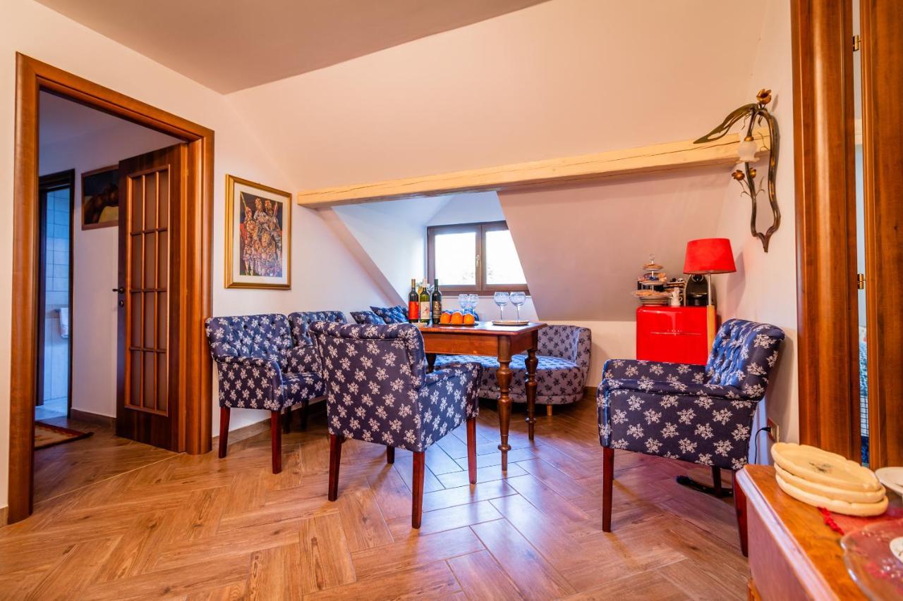 Bed and Breakfast Daiconi Boutique House Minis Esterno foto