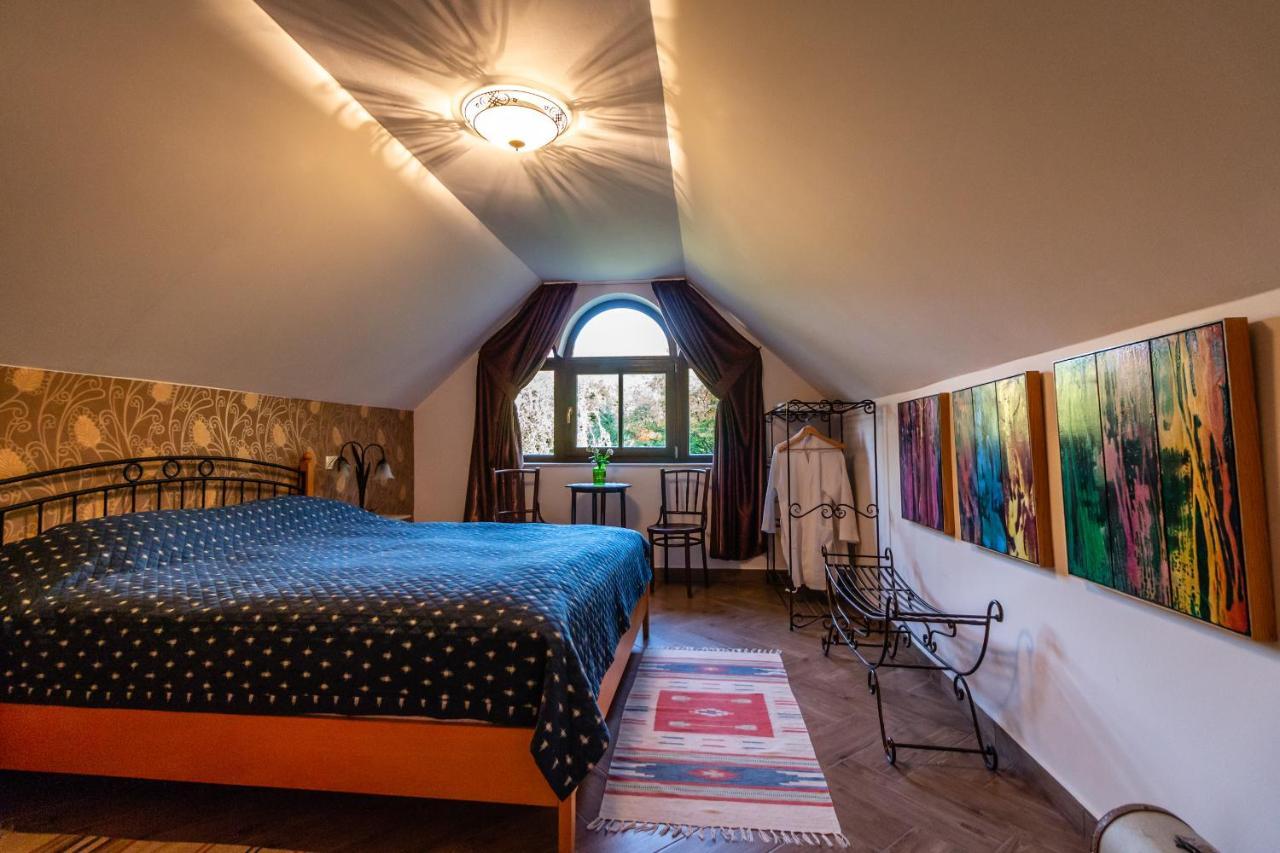Bed and Breakfast Daiconi Boutique House Minis Esterno foto