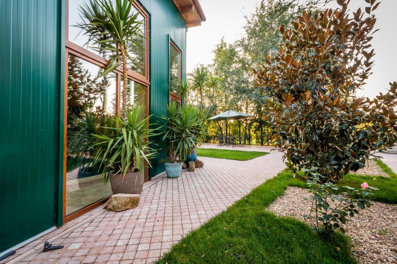 Bed and Breakfast Daiconi Boutique House Minis Esterno foto